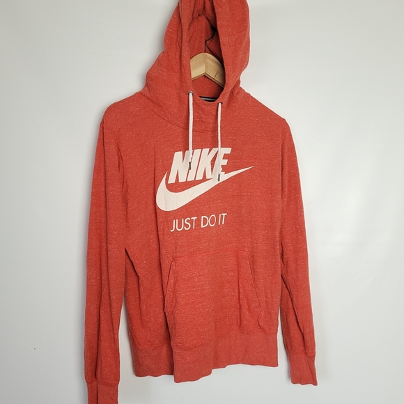 Nike Tops - Nike long sleeve pullover hoodie